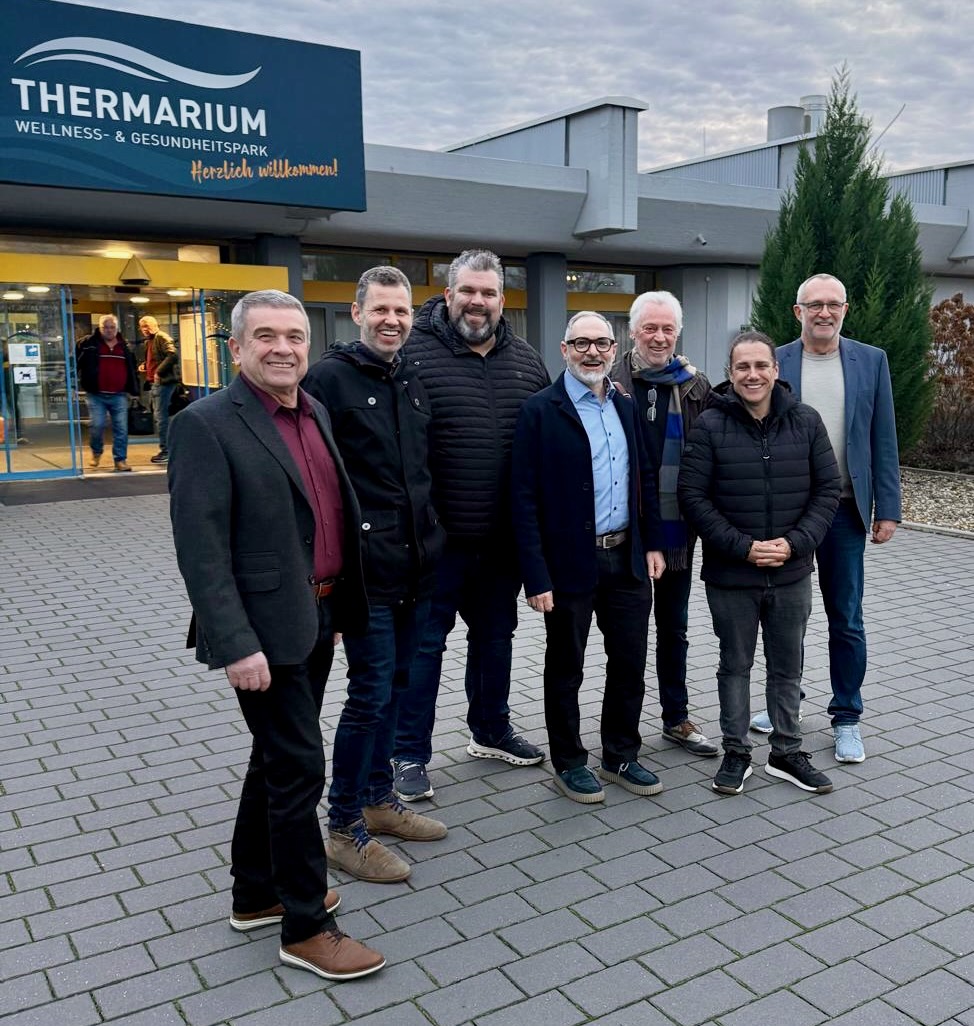 Landtagskandidat Dr. Thorsten Schwarz (2.vr) informiert sich zusammen mit der CDU-Gemeinderatsfraktion bei Geschftsfhrer Markus Hoppe (rechts) ber die aktuelle Situation des THERMARIUM Bad Schnborn (Foto CDU Bad Schnborn)